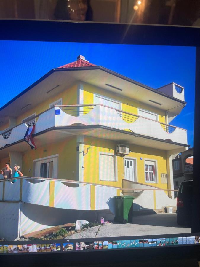 Elia Lägenhet Vir Exteriör bild